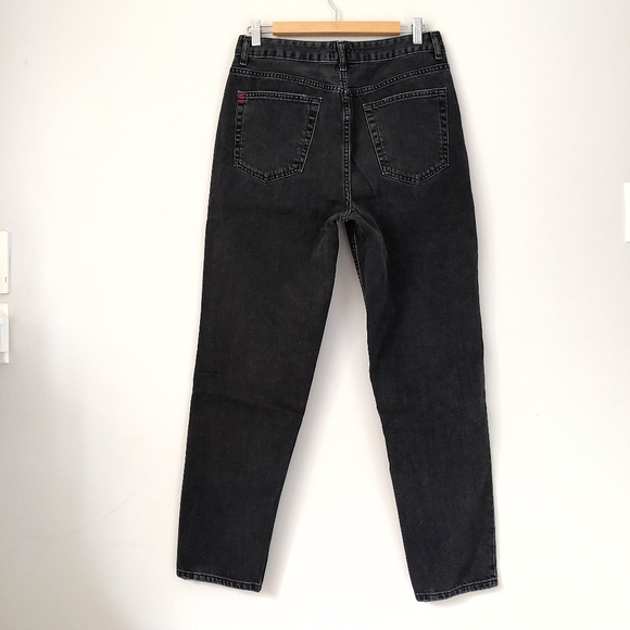 BDG High-Waisted Mom Jeans Washed Black Denim Size 30 Urban Outfitters - Picture 11 of 16